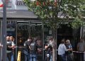 Attacco con coltello a Parigi, fermato un uomo