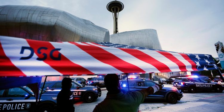Sparatoria al festival di Seattle: due morti, cinque feriti