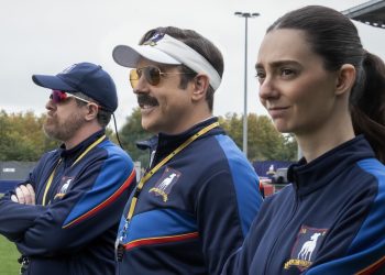 Ted Lasso torna: il trailer apre al calcio femminile