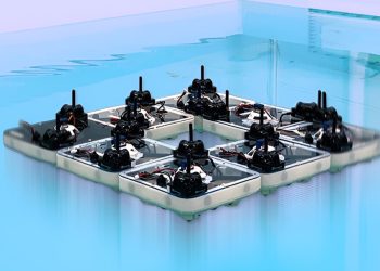 FloatForm, le piastrelle robotiche che costruiscono sull’acqua